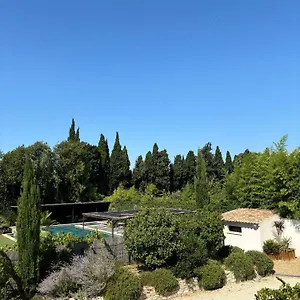 Des Mirabelles Cabannes